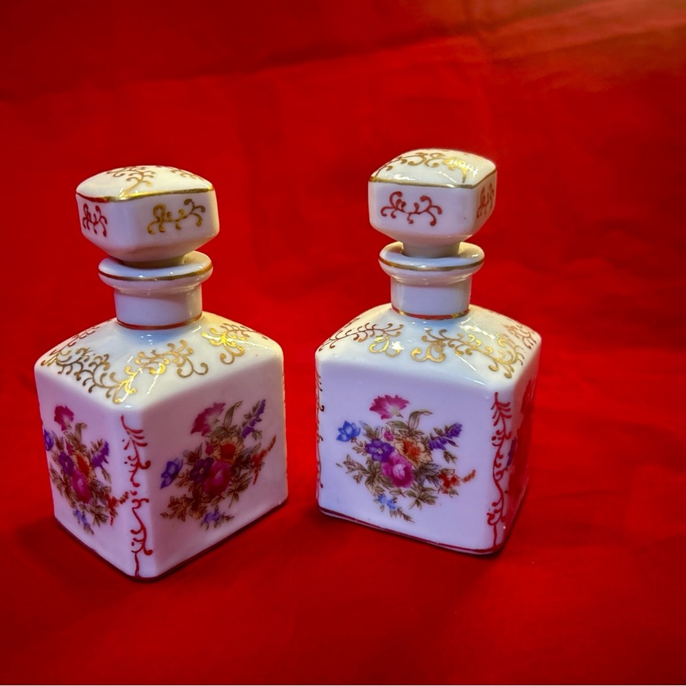 Vtg Mini Floral Gold Tone Porcelain Perfume Bottle Unmarked IRICE Cottagecore